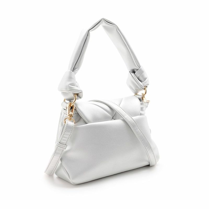 超希少 美品ホワイト キルティング ハンドバッグ* ホワイト キルティング ハンドバッグ